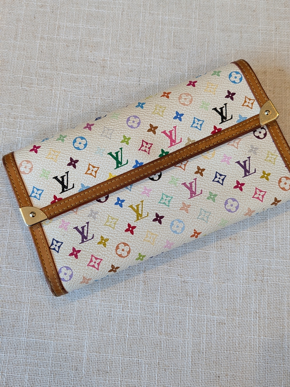 Louis Vuitton Multicolor Monogram White Canvas Clutch Wallet - Picture 2 of 16